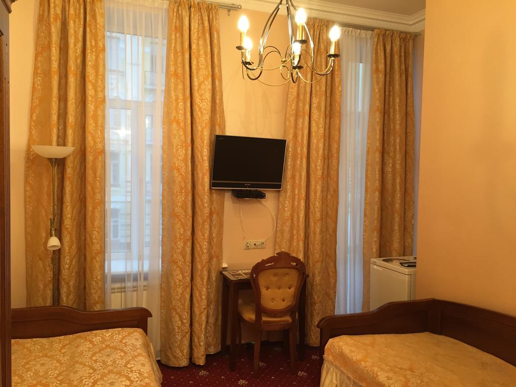 Nelly Apart Kyiv Room photo